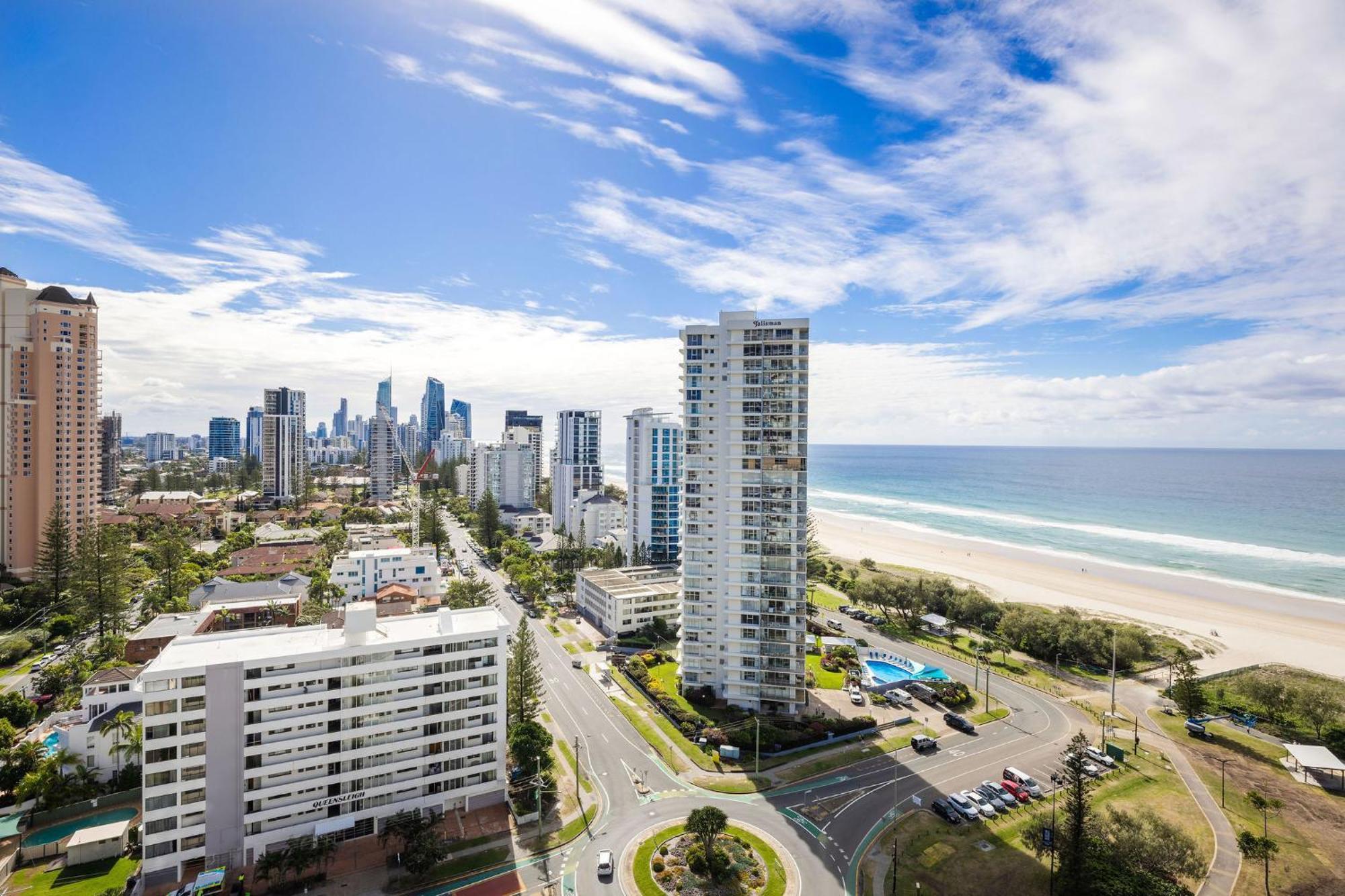 Ultiqa Beach Haven On Broadbeach Gold Coast Exterior foto
